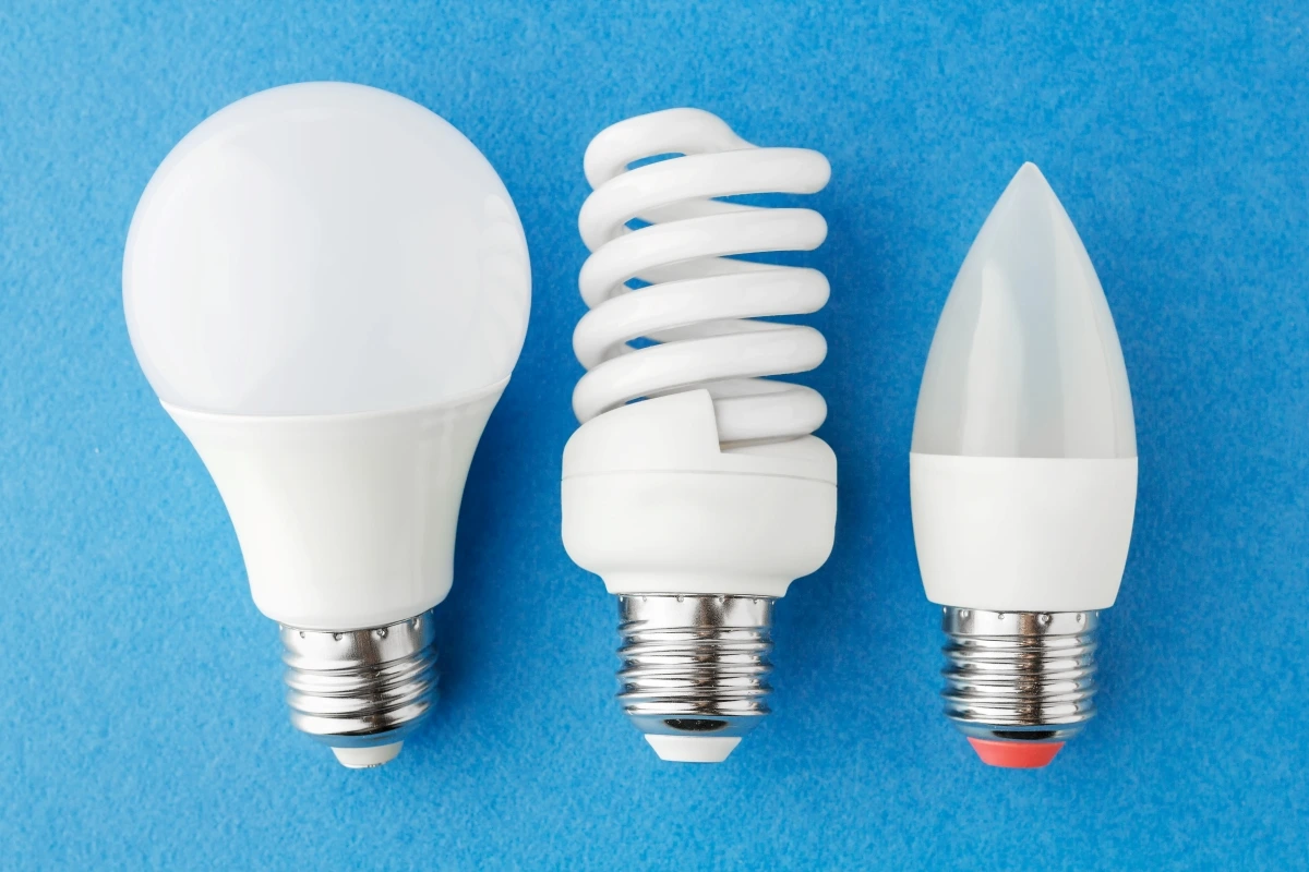 Types of Energy-Saving Light Bulbs
