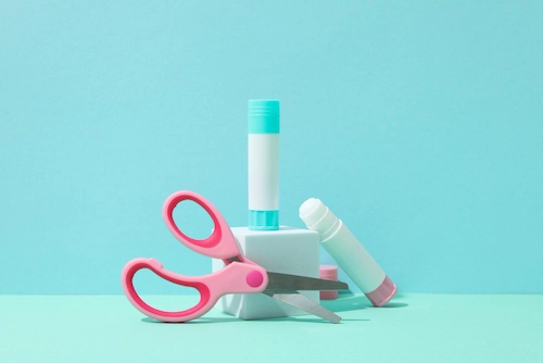 Equipment to Make a Pencil Case from a Plastic Bottle