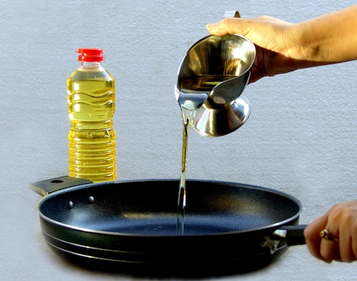 How to Clean Used Cooking Oil